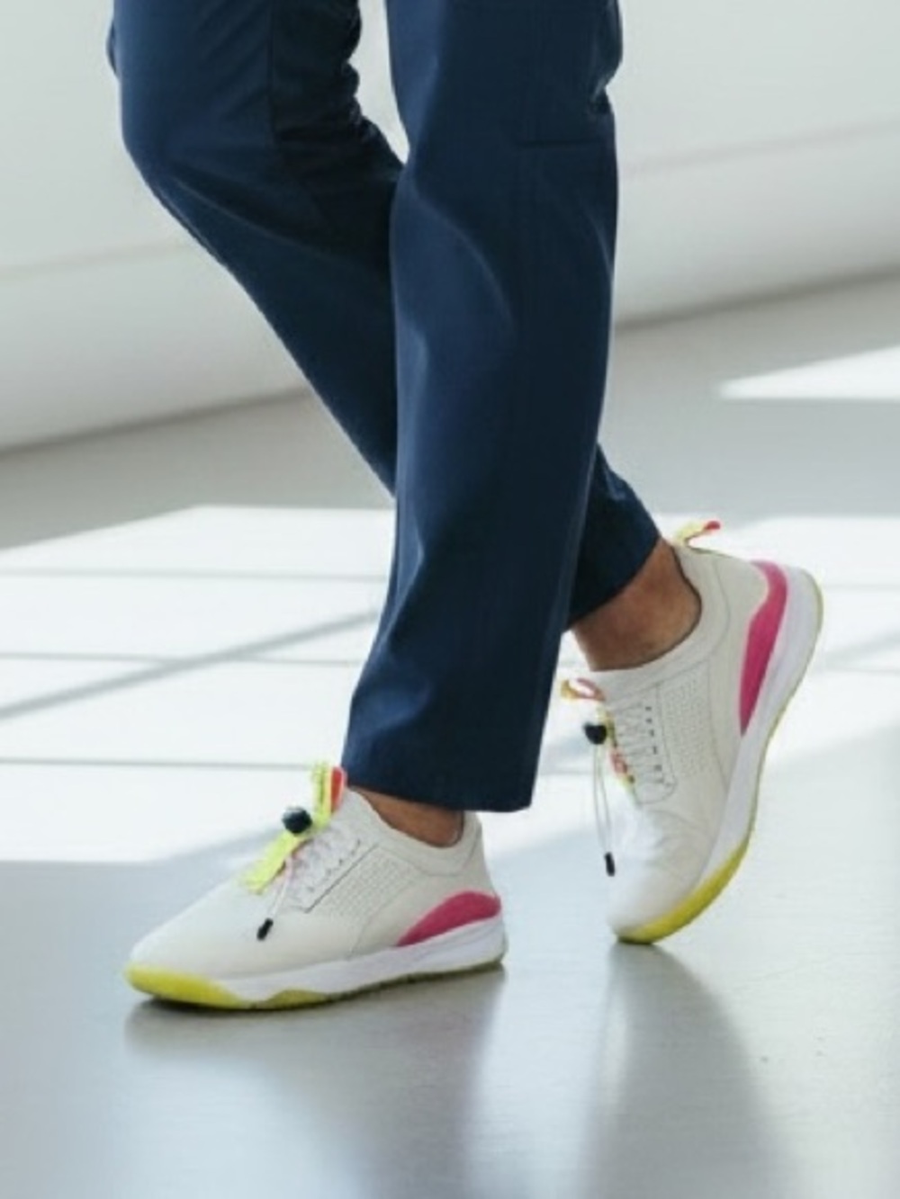 Clove Nursing Shoes